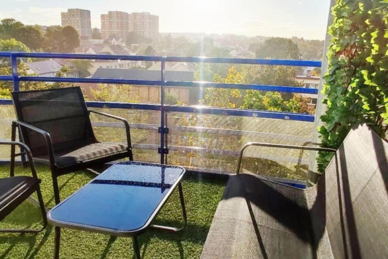 T4 Massy Tgv By Beds4Wanderlust - 80M2 Avec Terrasse Et Bureau - Proche Coulee Verte - Ideal Pro Ou Famille Zewnętrze zdjęcie